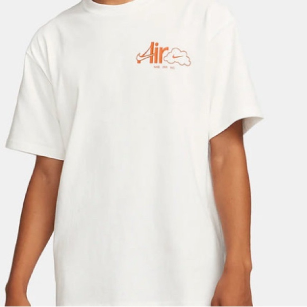 Nike Sportswear
Men's Max90 T-Shirt - Men Medium